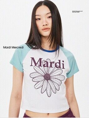 Mardi Mercredi White Daisy Graphic Tee South Korean Luxury Brand Size Small